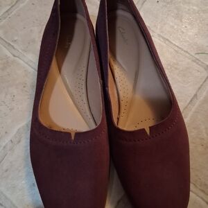 Clarks Women's Burgundy Flats